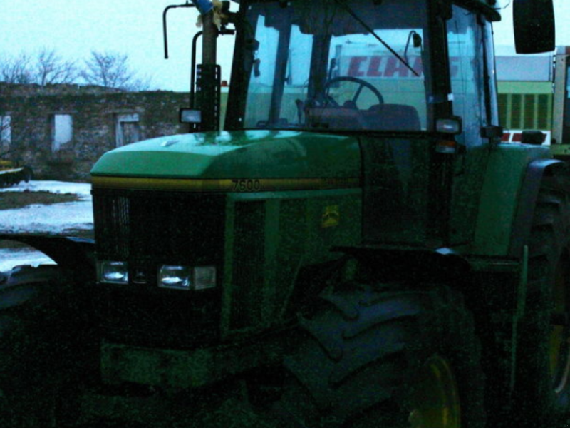 Oldtimer-Traktor типа John Deere 7600, Neumaschine в Миколаїв