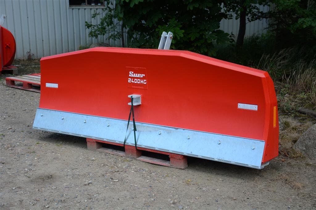Frontgewicht типа Suer 2400 kg med skarbefunktion GRATIS LEVERING, Gebrauchtmaschine в Tønder (Фотография 3)