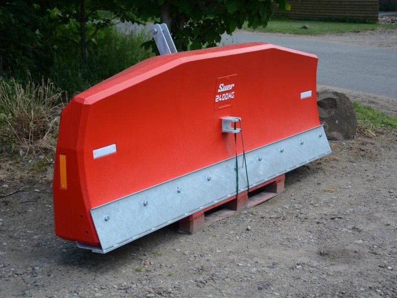 Frontgewicht типа Suer 2400 kg med skarbefunktion GRATIS LEVERING, Gebrauchtmaschine в Tønder (Фотография 1)