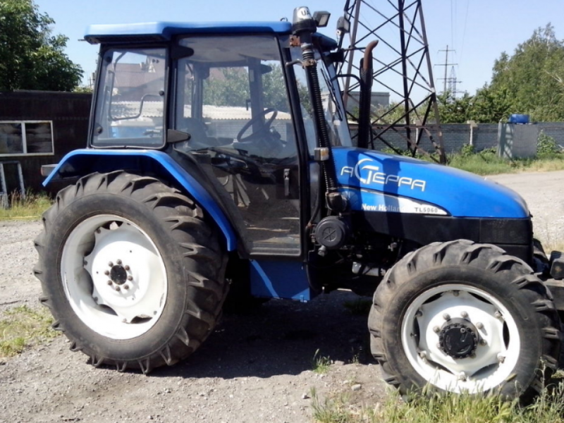 Oldtimer-Traktor типа New Holland TL5060, Neumaschine в Дніпро (Фотография 1)