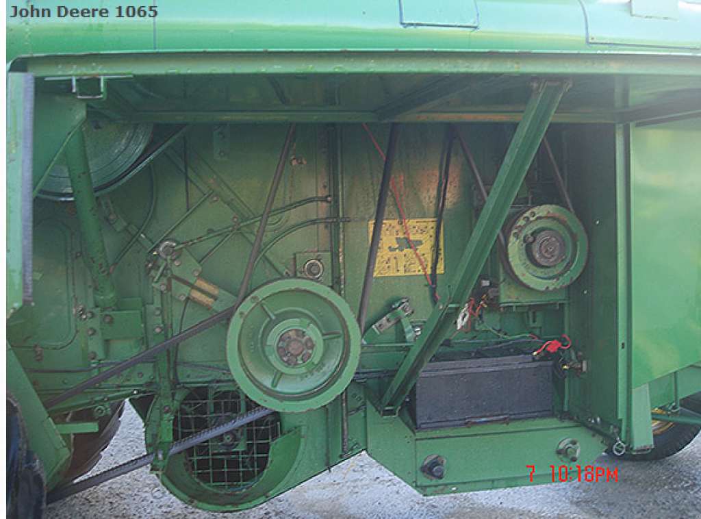 Oldtimer-Mähdrescher типа John Deere 1065, Neumaschine в Рівне (Фотография 3)