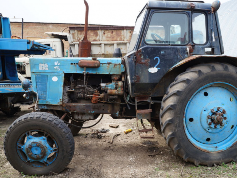 Oldtimer-Traktor типа Belarus Беларус-82, Neumaschine в Запоріжжя