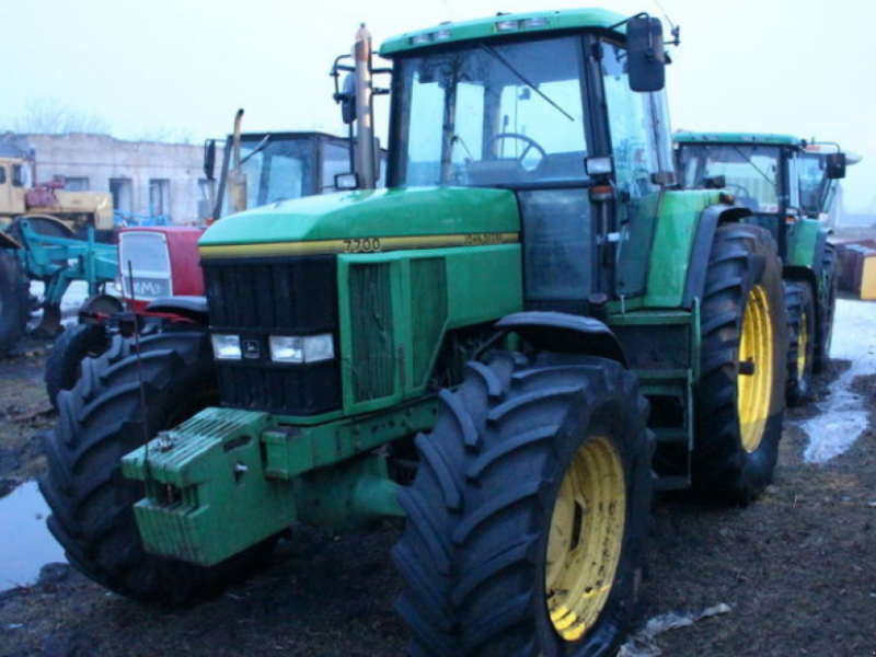 Oldtimer-Traktor типа John Deere 7700,  в Миколаїв
